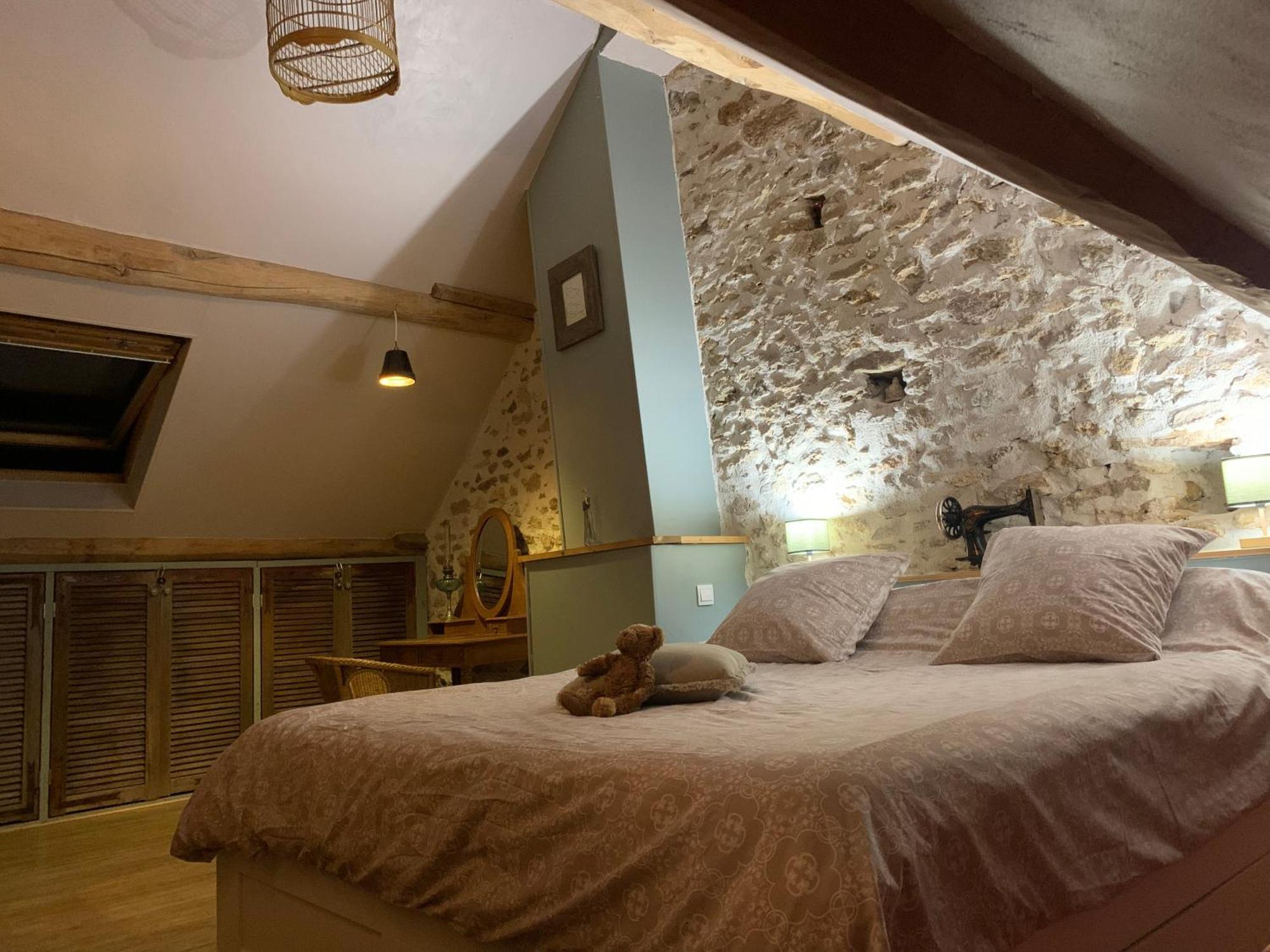 Au Joyeux Lureau Bed and Breakfast Touquin Eksteriør billede