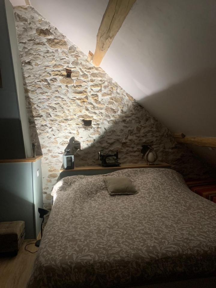 Au Joyeux Lureau Bed and Breakfast Touquin Eksteriør billede